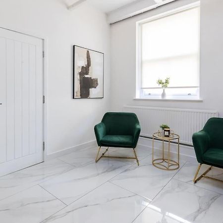 Luxury, Open Plan Apartment Bradford  Exterior photo
